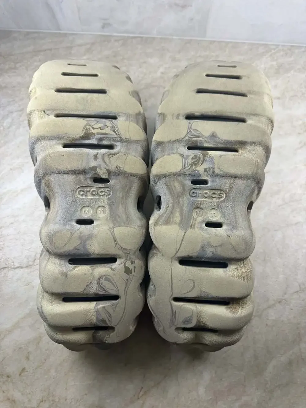 Crocs Echo Marbled Slide Sandals Men’s Size 11 Gray Comfort Recovery Slides